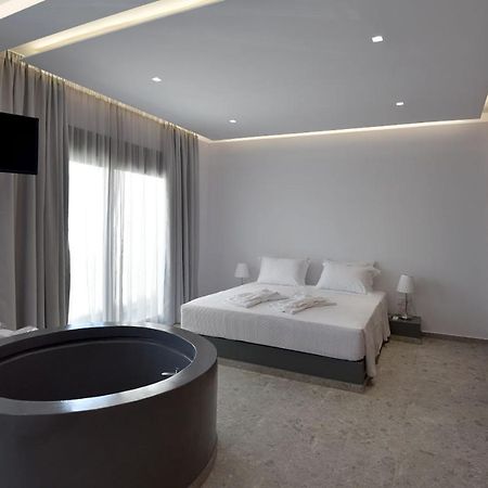Rose N Stone, Queen, Luxury Houses Τήνος Εξωτερικό φωτογραφία