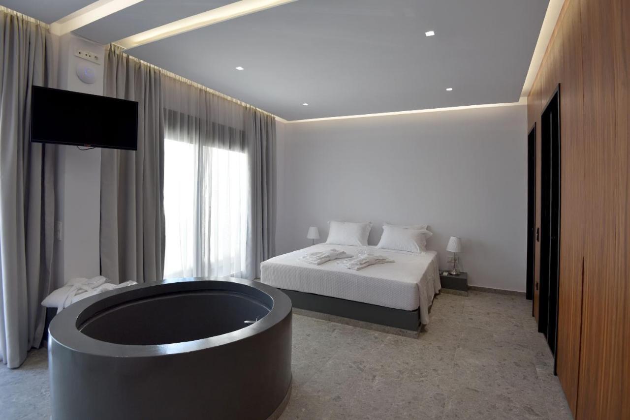 Rose N Stone, Queen, Luxury Houses Τήνος Εξωτερικό φωτογραφία